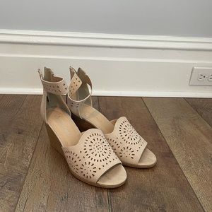 Wedges (size 7)